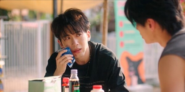 双轨第18集剧照