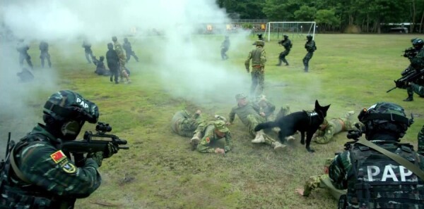 利刃出击第16集剧照