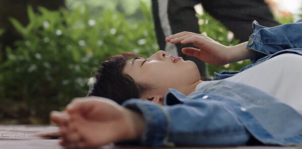 我的妈妈是校花第13集剧照